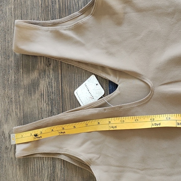 New FREE PEOPLE Tan V-Neck Bodysuit Small - Picture 7 of 16
